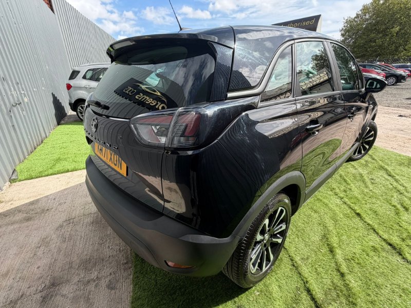 Black 2021 Vauxhall Crossland 1.2 SE SUV 5dr Petrol Manual Euro 6 s/s 83 ps in Oldbury