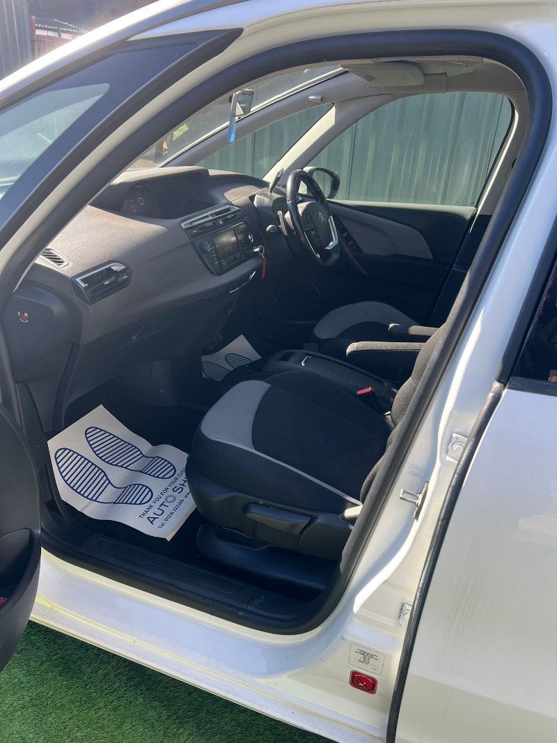 WhatsApp Image 2026-03-17 at 07.00.32 (2).jpeg