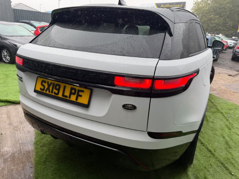 Land Rover Range Rover Velar 2.0 P250 R-Dynamic SE SUV 5dr Petrol Auto 4WD Euro 6 s/s 250 ps for sale in Oldbury
