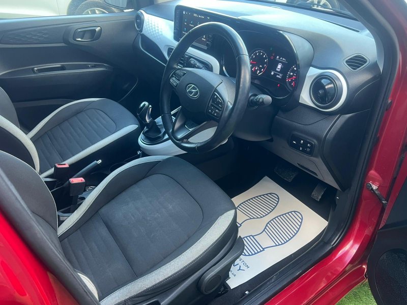 WhatsApp Image 2026-04-13 at 15.28.09.jpeg