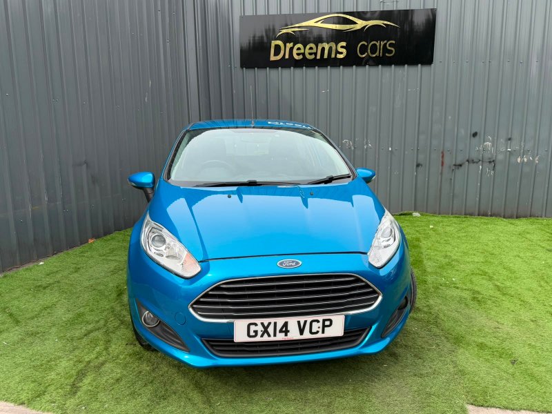 Blue 2014 Ford Fiesta 1.0T EcoBoost Zetec Hatchback 5dr Petrol Manual Euro 5 s/s 100 ps in Oldbury