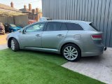 Grey Toyota Avensis 2.2 D-CAT T Spirit Tourer 5dr Diesel Auto Euro 5 150 ps