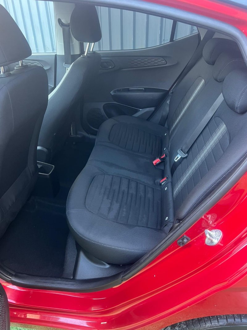 WhatsApp Image 2026-04-13 at 15.28.09 (2).jpeg