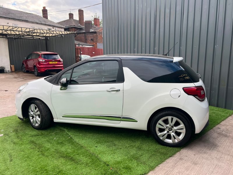 Citroen DS3 1.6 VTi DStyle Hatchback 3dr Petrol Auto Euro 5 120 ps for sale in Oldbury