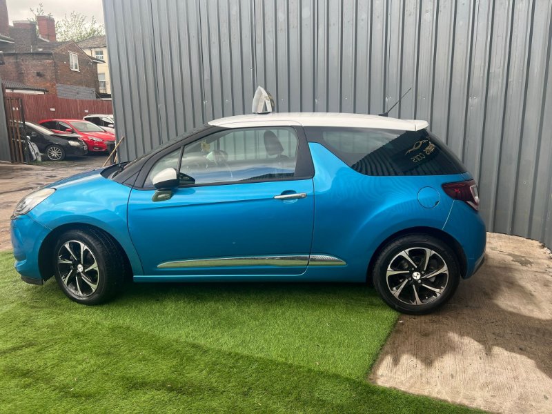 Blue DS DS 3 1.2 PureTech Elegance Hatchback 3dr Petrol EAT6 Euro 6 s/s 110 ps