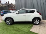 White Nissan Juke 1.6 Acenta SUV 5dr Petrol Manual Euro 5 s/s 117 ps
