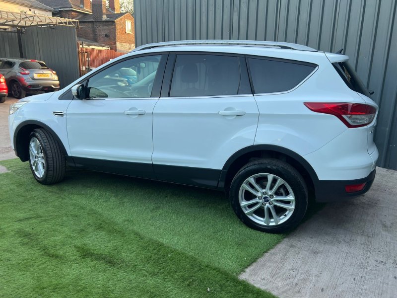 White 2015 Ford Kuga 1.5T EcoBoost Titanium X SUV 5dr Petrol Auto AWD Euro 6 s/s 182 ps in Dreems Car Sales