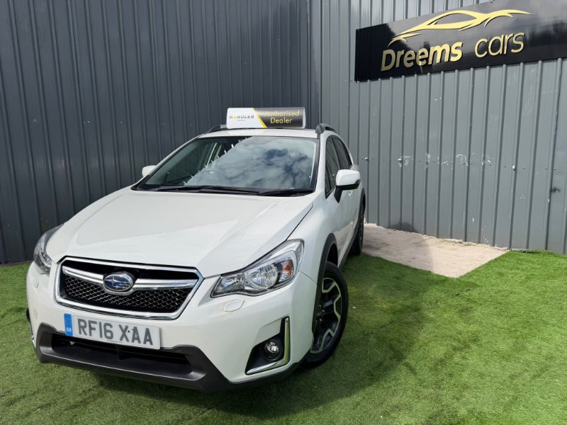 White 2016 Subaru XV 2.0i SE SUV 5dr Petrol Lineartronic 4WD Euro 6 s/s 150 ps in Oldbury