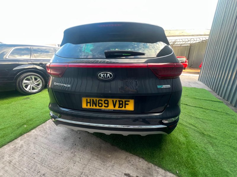 Grey Kia Sportage 1.6 CRDi EcoDynamics 4 SUV 5dr Diesel Hybrid DCT AWD Euro 6 s/s 134 bhp
