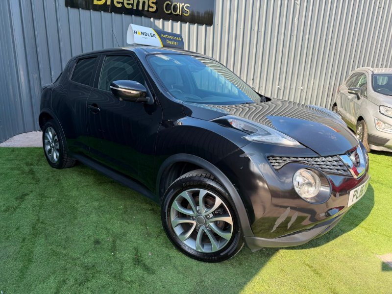 Black Nissan Juke 1.2 DIG-T Tekna SUV 5dr Petrol Manual Euro 6 s/s 115 ps