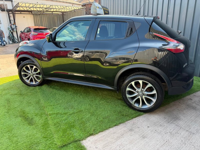 2016 Nissan Juke SUV 1.2 DIG-T Tekna SUV 5dr Petrol Manual Euro 6 s/s 115 ps