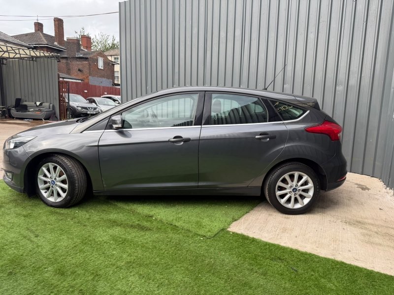 2017 Ford Focus 1.5 TDCi Titanium Hatchback 5dr Diesel Manual Euro 6 s/s 120 ps