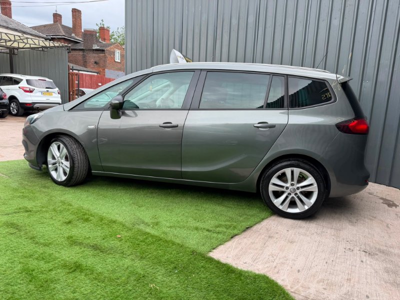 Vauxhall Zafira Tourer 1.4i Turbo SRi Nav MPV 5dr Petrol Manual Euro 6 140 ps for sale in Oldbury